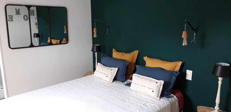 Les Ruettes Hotel Saint-Germain-sur-Sarthe Екстериор снимка